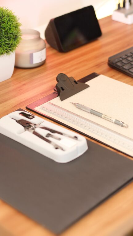 Tips for Creating an Organized and Functional Home Workspace
